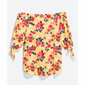 Status off the shoulder blouse medium